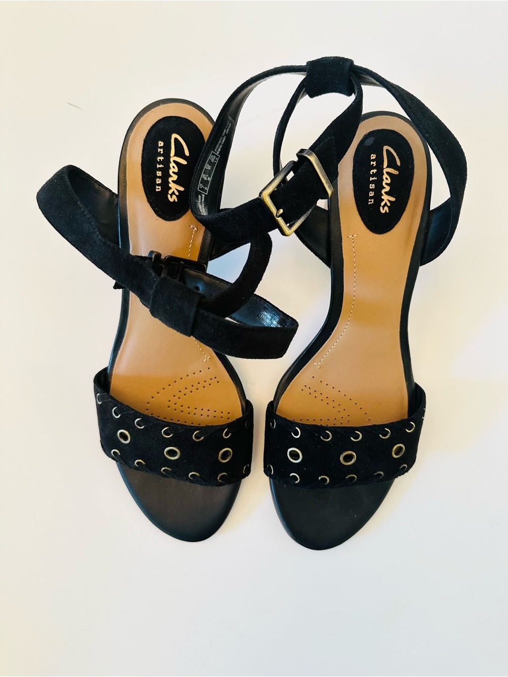 CLARKS Black Suede Leather Bronze Grommets 2.5” Heel NIB Sz 9.5